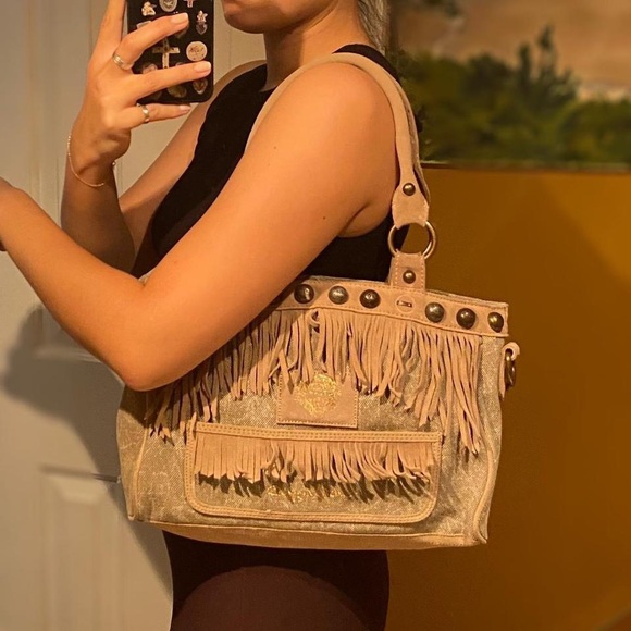 y2k authentic Ed Hardy shoulder bag with fun fringe detailing - Picture 8 of 8